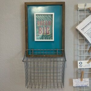 Wall Basket 6 Different Signs